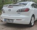 Белый Мазда 3, объемом двигателя 2 л и пробегом 200 тыс. км за 8200 $, фото 8 на Automoto.ua