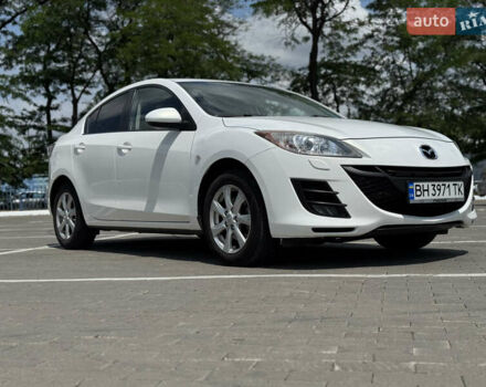 Белый Мазда 3, объемом двигателя 1.6 л и пробегом 180 тыс. км за 9350 $, фото 10 на Automoto.ua