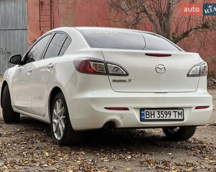 Белый Мазда 3, объемом двигателя 2 л и пробегом 200 тыс. км за 7900 $, фото 12 на Automoto.ua