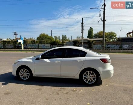 Білий Мазда 3, об'ємом двигуна 2 л та пробігом 230 тис. км за 7500 $, фото 7 на Automoto.ua