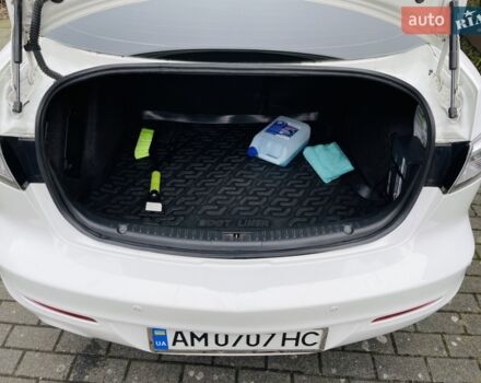 Белый Мазда 3, объемом двигателя 1.6 л и пробегом 175 тыс. км за 8700 $, фото 5 на Automoto.ua