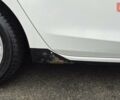 Белый Мазда 3, объемом двигателя 2 л и пробегом 231 тыс. км за 8200 $, фото 6 на Automoto.ua
