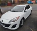 Белый Мазда 3, объемом двигателя 2 л и пробегом 220 тыс. км за 6600 $, фото 1 на Automoto.ua