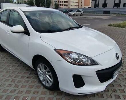 Белый Мазда 3, объемом двигателя 2 л и пробегом 200 тыс. км за 7500 $, фото 2 на Automoto.ua