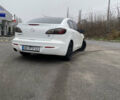 Белый Мазда 3, объемом двигателя 2 л и пробегом 158 тыс. км за 7600 $, фото 6 на Automoto.ua