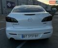 Белый Мазда 3, объемом двигателя 2 л и пробегом 153 тыс. км за 9000 $, фото 5 на Automoto.ua
