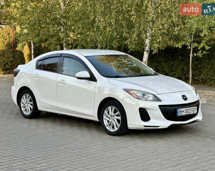 Белый Мазда 3, объемом двигателя 2 л и пробегом 165 тыс. км за 8000 $, фото 36 на Automoto.ua