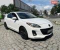 Білий Мазда 3, об'ємом двигуна 1.6 л та пробігом 229 тис. км за 6999 $, фото 3 на Automoto.ua