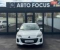 Білий Мазда 3, об'ємом двигуна 2 л та пробігом 249 тис. км за 7390 $, фото 2 на Automoto.ua