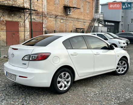 Мазда 3 2013 у Прилуках на Automoto.ua Білий Мазда 3, об'ємом двигуна 2 л та пробігом 215 тис. км за 7650 $, фото 6 на Automoto.ua