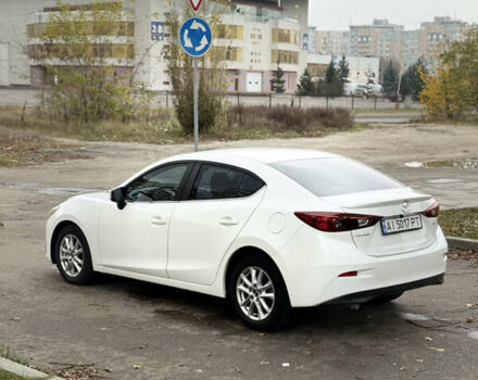 Белый Мазда 3, объемом двигателя 2 л и пробегом 183 тыс. км за 9500 $, фото 7 на Automoto.ua