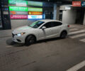 Белый Мазда 3, объемом двигателя 2 л и пробегом 123 тыс. км за 8900 $, фото 3 на Automoto.ua