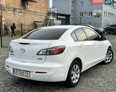 Мазда 3 2013 у Прилуках на Automoto.ua Білий Мазда 3, об'ємом двигуна 2 л та пробігом 215 тис. км за 7650 $, фото 5 на Automoto.ua