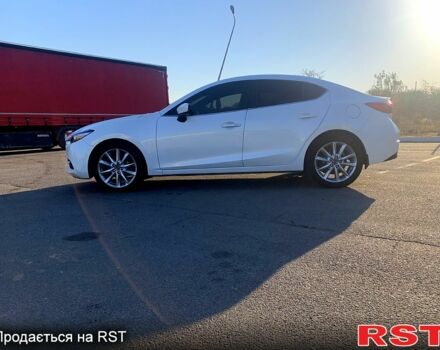 Белый Мазда 3, объемом двигателя 2 л и пробегом 303 тыс. км за 10000 $, фото 5 на Automoto.ua