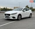 Белый Мазда 3, объемом двигателя 2 л и пробегом 312 тыс. км за 7800 $, фото 1 на Automoto.ua
