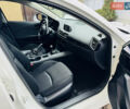 Белый Мазда 3, объемом двигателя 2 л и пробегом 157 тыс. км за 7950 $, фото 19 на Automoto.ua