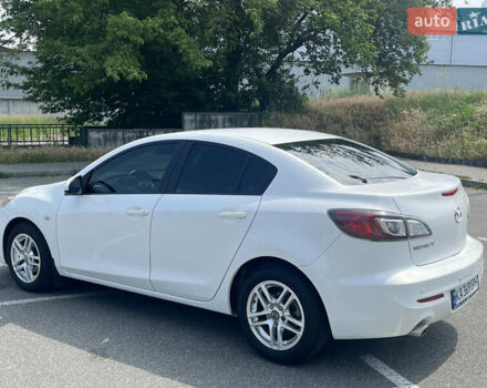 Белый Мазда 3, объемом двигателя 2 л и пробегом 170 тыс. км за 8400 $, фото 16 на Automoto.ua