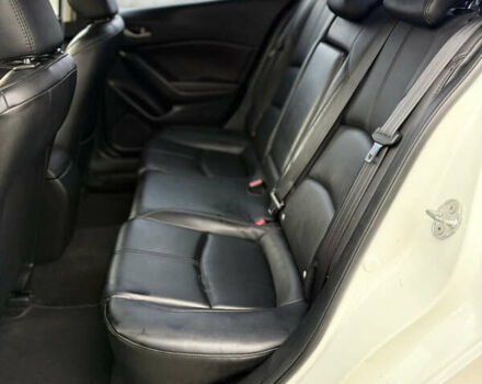 Белый Мазда 3, объемом двигателя 2 л и пробегом 183 тыс. км за 9500 $, фото 22 на Automoto.ua