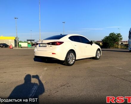 Белый Мазда 3, объемом двигателя 2 л и пробегом 303 тыс. км за 10000 $, фото 4 на Automoto.ua