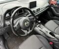 Белый Мазда 3, объемом двигателя 2 л и пробегом 312 тыс. км за 7800 $, фото 17 на Automoto.ua