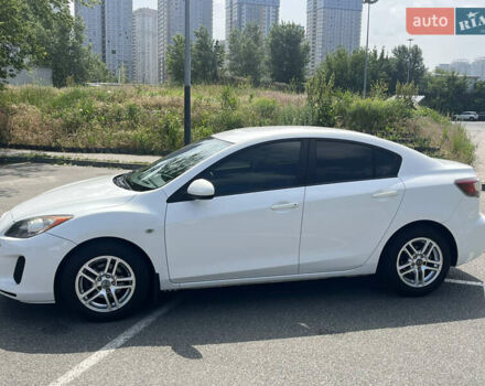 Белый Мазда 3, объемом двигателя 2 л и пробегом 170 тыс. км за 8400 $, фото 8 на Automoto.ua