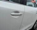 Белый Мазда 3, объемом двигателя 2 л и пробегом 312 тыс. км за 7800 $, фото 13 на Automoto.ua