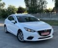 Белый Мазда 3, объемом двигателя 2 л и пробегом 180 тыс. км за 8200 $, фото 1 на Automoto.ua