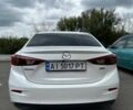 Білий Мазда 3, об'ємом двигуна 2 л та пробігом 136 тис. км за 9600 $, фото 4 на Automoto.ua