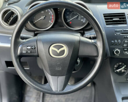 Білий Мазда 3, об'ємом двигуна 2 л та пробігом 170 тис. км за 8199 $, фото 9 на Automoto.ua