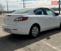 Белый Мазда 3, объемом двигателя 2 л и пробегом 194 тыс. км за 6950 $, фото 2 на Automoto.ua