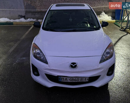 Білий Мазда 3, об'ємом двигуна 2 л та пробігом 194 тис. км за 6900 $, фото 4 на Automoto.ua
