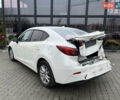 Білий Мазда 3, об'ємом двигуна 2 л та пробігом 187 тис. км за 5900 $, фото 5 на Automoto.ua