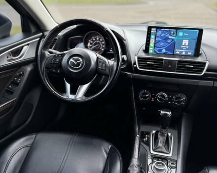 Белый Мазда 3, объемом двигателя 2 л и пробегом 183 тыс. км за 9500 $, фото 23 на Automoto.ua