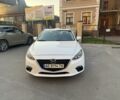 Белый Мазда 3, объемом двигателя 2 л и пробегом 183 тыс. км за 7532 $, фото 6 на Automoto.ua