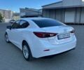Белый Мазда 3, объемом двигателя 2 л и пробегом 72 тыс. км за 9100 $, фото 1 на Automoto.ua