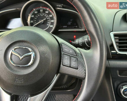 Білий Мазда 3, об'ємом двигуна 2 л та пробігом 276 тис. км за 7999 $, фото 18 на Automoto.ua