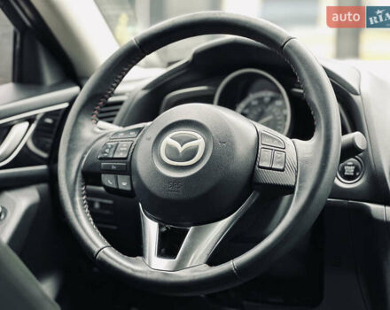 Белый Мазда 3, объемом двигателя 2 л и пробегом 208 тыс. км за 8899 $, фото 35 на Automoto.ua