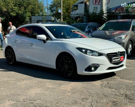 Белый Мазда 3, объемом двигателя 2 л и пробегом 158 тыс. км за 10890 $, фото 2 на Automoto.ua