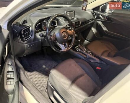 Белый Мазда 3, объемом двигателя 1.5 л и пробегом 56 тыс. км за 14000 $, фото 15 на Automoto.ua