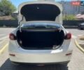 Білий Мазда 3, об'ємом двигуна 2 л та пробігом 148 тис. км за 10000 $, фото 8 на Automoto.ua