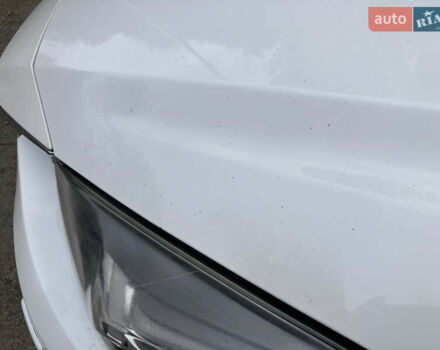 Белый Мазда 3, объемом двигателя 2.2 л и пробегом 260 тыс. км за 9999 $, фото 6 на Automoto.ua