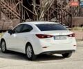 Белый Мазда 3, объемом двигателя 2 л и пробегом 140 тыс. км за 12500 $, фото 8 на Automoto.ua