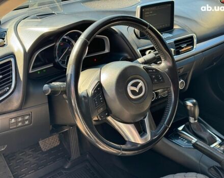 Белый Мазда 3, объемом двигателя 2 л и пробегом 158 тыс. км за 10890 $, фото 18 на Automoto.ua