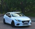 Белый Мазда 3, объемом двигателя 2 л и пробегом 95 тыс. км за 10600 $, фото 1 на Automoto.ua