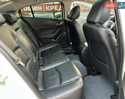 Білий Мазда 3, об'ємом двигуна 2 л та пробігом 276 тис. км за 7999 $, фото 32 на Automoto.ua