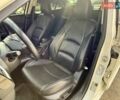 Белый Мазда 3, объемом двигателя 2 л и пробегом 140 тыс. км за 12500 $, фото 16 на Automoto.ua