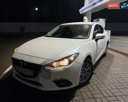 Белый Мазда 3, объемом двигателя 1.5 л и пробегом 56 тыс. км за 14000 $, фото 1 на Automoto.ua