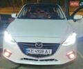 Белый Мазда 3, объемом двигателя 2 л и пробегом 166 тыс. км за 12000 $, фото 1 на Automoto.ua