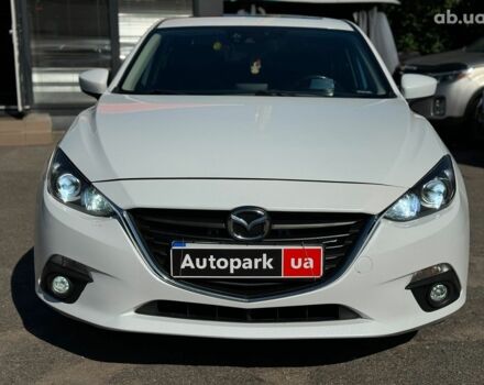 Белый Мазда 3, объемом двигателя 2 л и пробегом 158 тыс. км за 10890 $, фото 1 на Automoto.ua