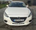 Белый Мазда 3, объемом двигателя 2 л и пробегом 144 тыс. км за 9500 $, фото 1 на Automoto.ua